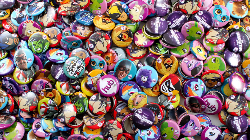 Round custom buttons featuring popular cartoon characters
